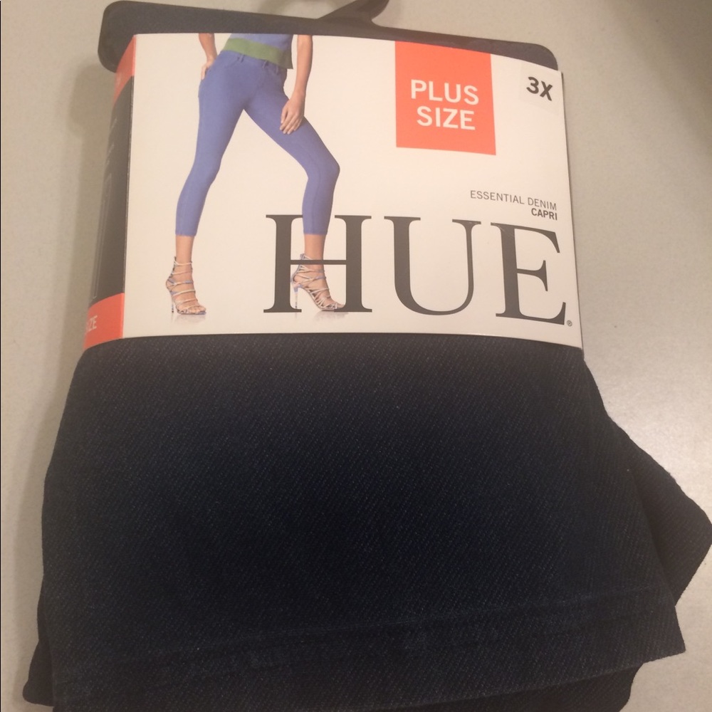Brand new HUE demin capri